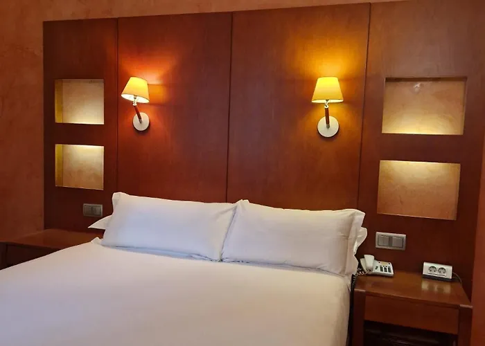 Отель Maroa Виго