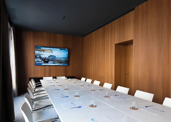 Отель Maroa Виго